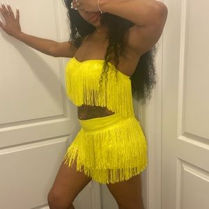 Vibrant lime tassel set. New Size S